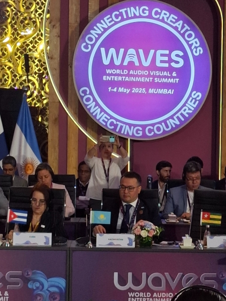 Казахстан принял участие в саммите WAVES в Мумбаи