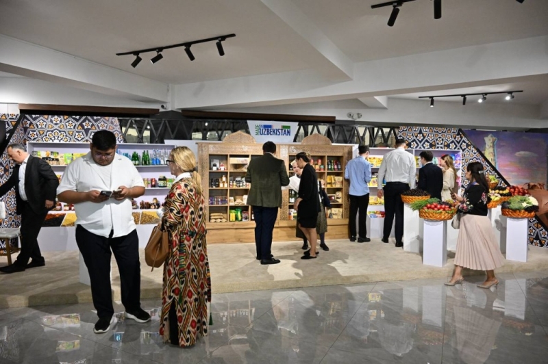 Узбекистан открыл торговый дом в Монголии