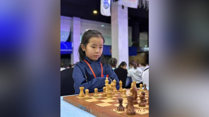 Монгольские школьницы завоевали серебро и бронзу на ЧМ в Алматы