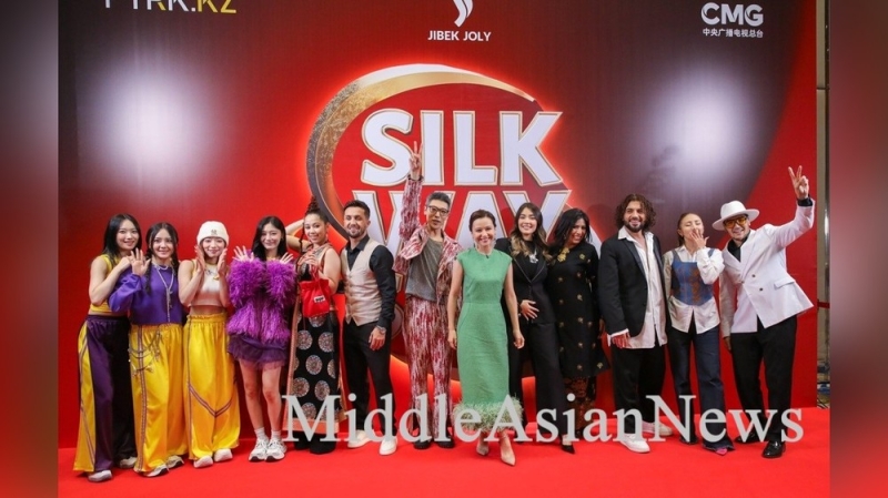 Певица из Монголии заняла 1-е место в номинации «Исполнение на родном языке» Silk Way Star в Казахстане. Видео