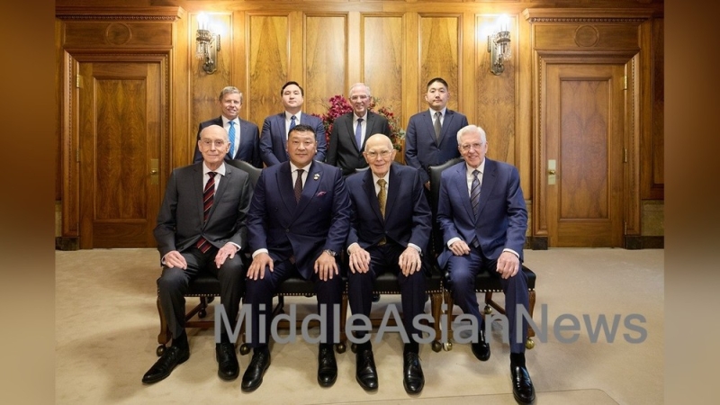 Посол Монголии в США встретился с Первым Президентством в штаб-квартире Церкви