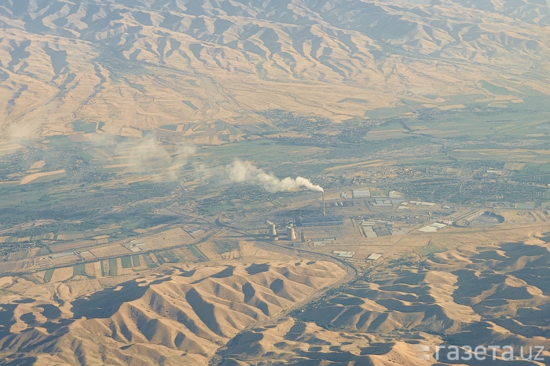Крупные предприятия в Узбекистане обязали мониторить загрязнение
