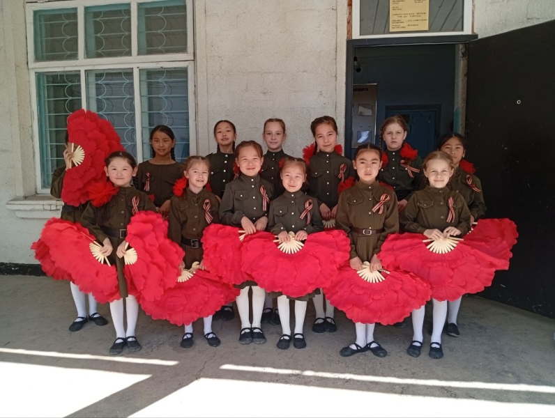 Можно памятник воздвигнуть&hellip; А можно посадить (фоторепортаж)