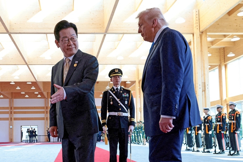 Вашингтону - деньги, Сеулу - подлодка, уран и будущее: США и Южная Корея зафиксировали новую архитектуру альянса