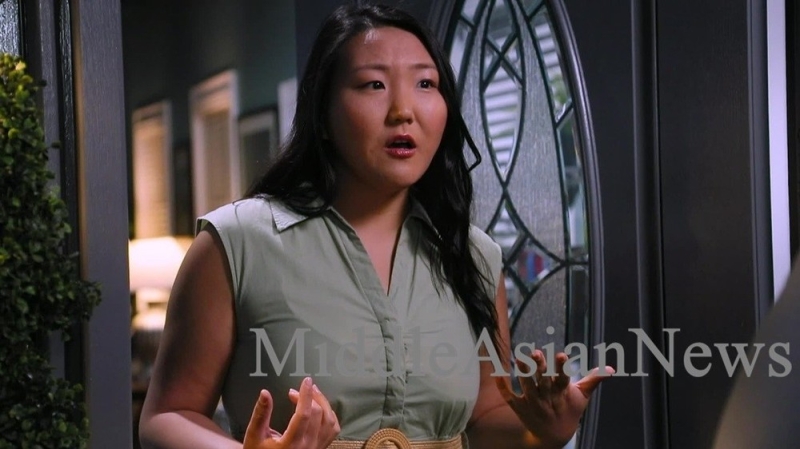 Монгольский актер Амараа Санжид снялся в сериале Apple TV+ Pluribus. Видео