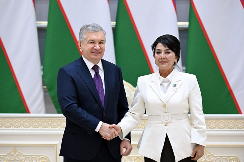 Президент вручил более 110 работникам сельского хозяйства государственные награды