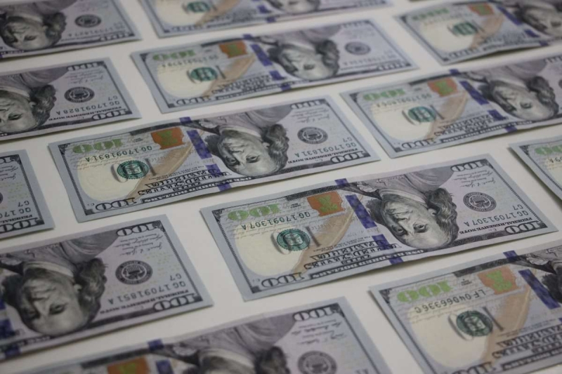 Совокупное состояние богачей достигло $15,8 трлн