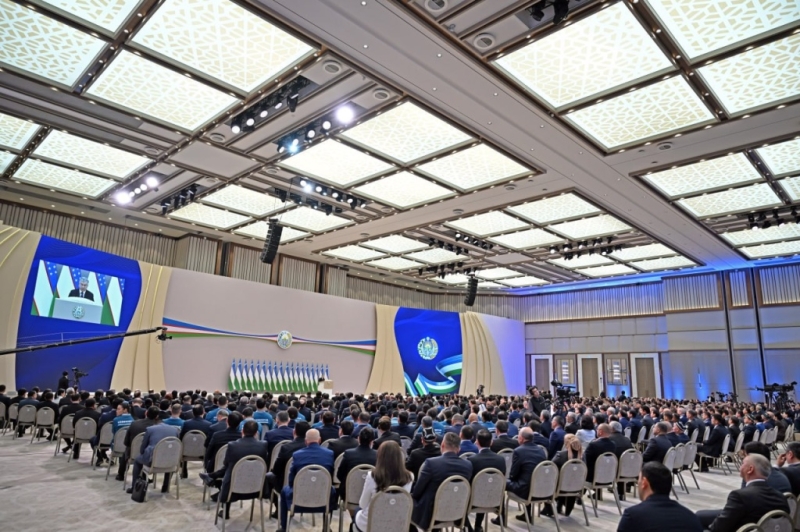 В Узбекистане создадут цифровую экосистему для трудоустройства выпускников вузов