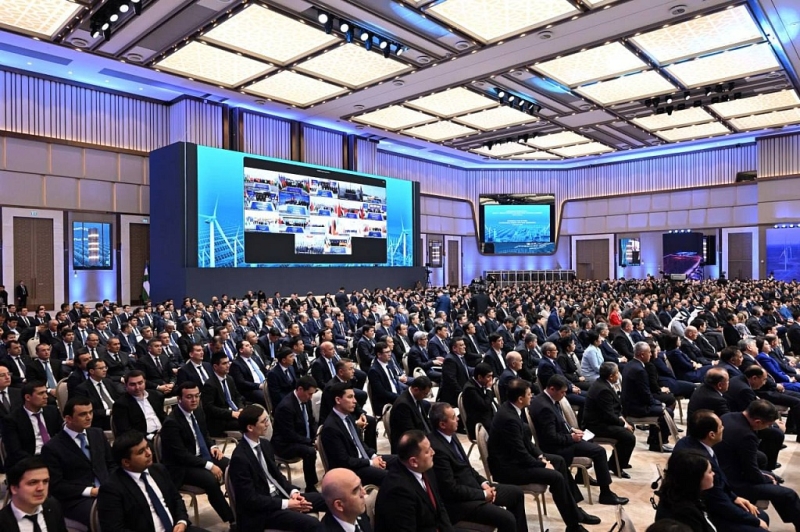 В Узбекистане заработало более 40 новых энергообъектов и началось строительство еще двадцати