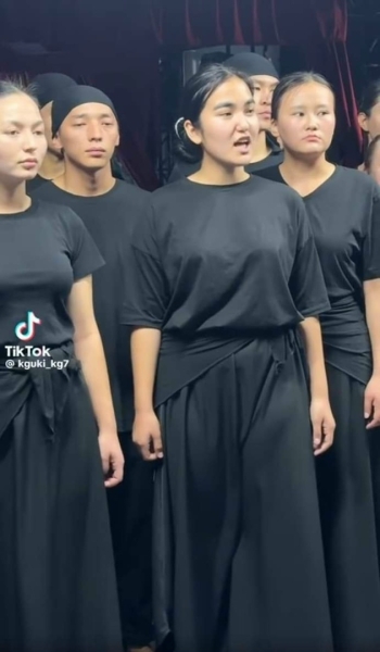 Из всех искусств для них важнейшим является&hellip; русофобия?